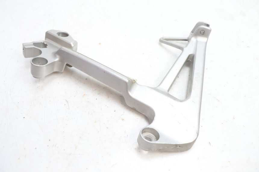 photo de LINKS HINTERE FUßRASTENHALTERUNG HONDA VFR FI RC46 800 (1998 - 2001) - Alternative Perspektive