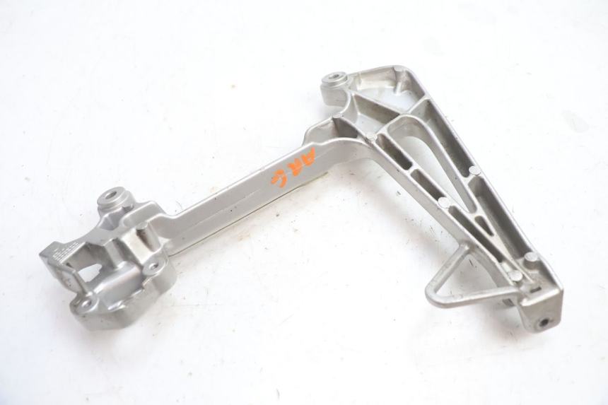 photo de LINKS HINTERE FUßRASTENHALTERUNG HONDA VFR FI RC46 800 (1998 - 2001) - Technische Nahaufnahme