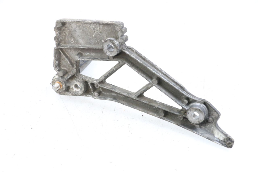 photo de FUSSRASTEN HALTEPLATTEN HINTEN LINKS YAMAHA XJ F 900 (1983 - 1994) - Zoom auf Gebrauchszustand