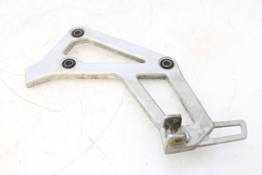 photo de FUSSRASTEN HALTEPLATTEN HINTEN LINKS HONDA XRV AFRICA TWIN 750 (1990 - 1992) - Detailansicht des Bauteils