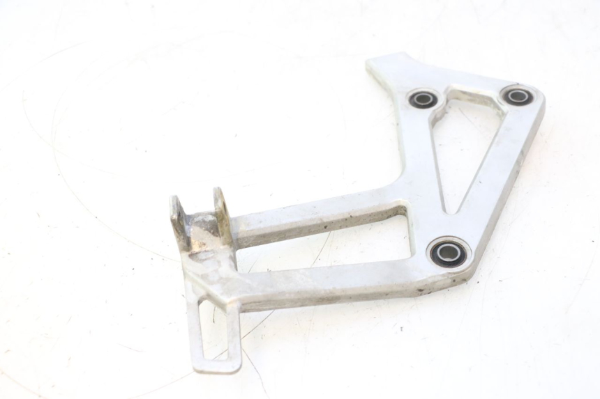 photo de FUSSRASTEN HALTEPLATTEN HINTEN LINKS HONDA XRV AFRICA TWIN 750 (1990 - 1992) - Details der Befestigungspunkte
