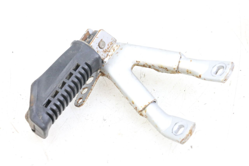 photo de Halterung für linken hinteren Fußrastenhalter HYOSUNG XRX 125 (2000 - 2008) - Zoom auf Gebrauchszustand