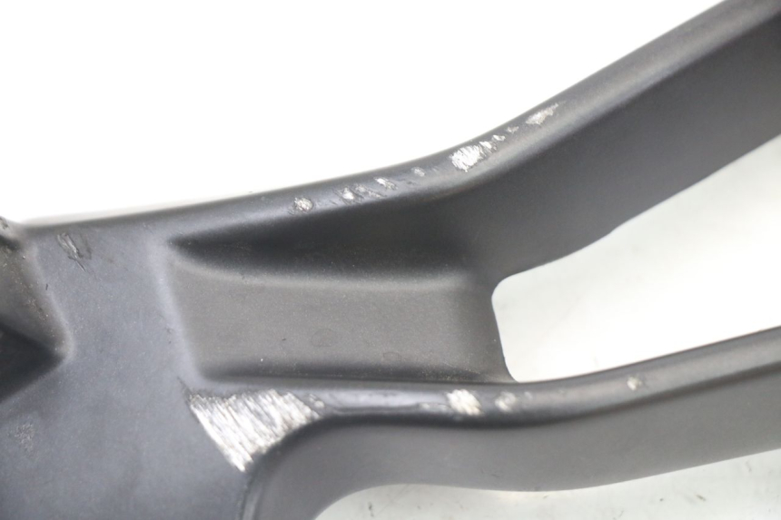 photo de FUSSRASTEN HALTEPLATTEN HINTEN LINKS YAMAHA TRACER 7 700 (2020 - 2024) - Detailansicht des Bauteils