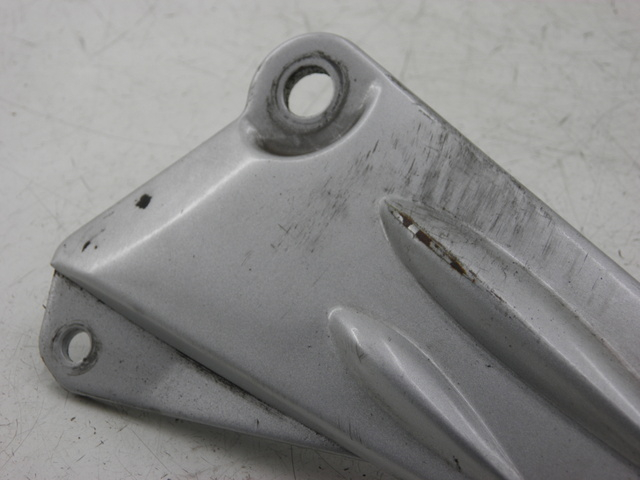 photo de FUSSRASTEN HALTEPLATTEN HINTEN LINKS YAMAHA YBR CUSTOM 125 (2008 - 2010) - Gesamtansicht des Produkts