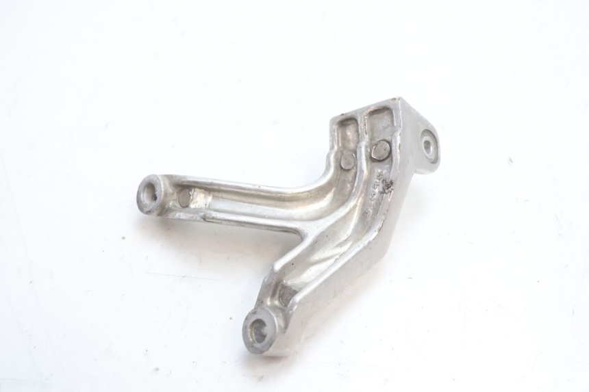 photo de FUSSRASTEN HALTEPLATTEN HINTEN LINKS YAMAHA YZF R GENESIS 750 (1993 - 1998) - Zoom auf Gebrauchszustand