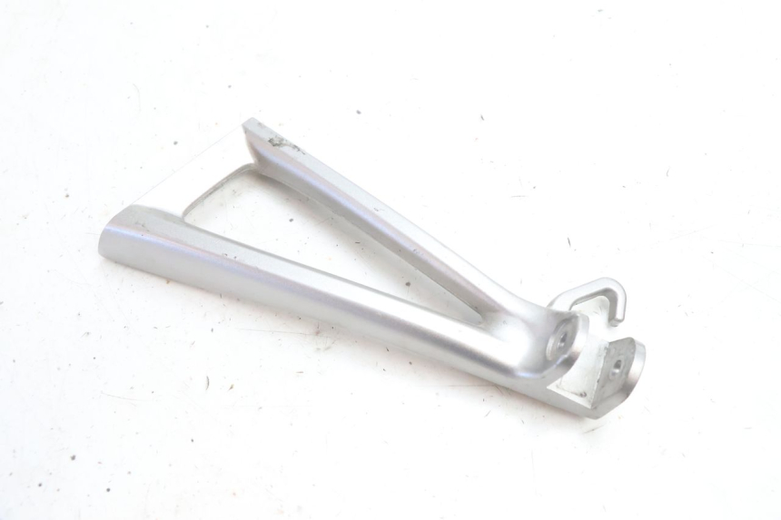 photo de FUSSRASTEN HALTEPLATTEN HINTEN LINKS YAMAHA YZF R6 600 (2008 - 2009) - Hauptansicht