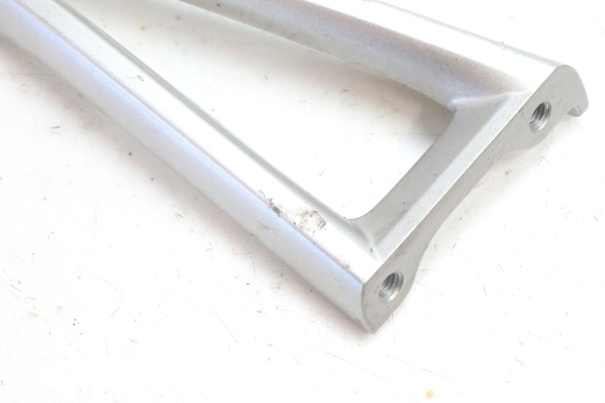 photo de FUSSRASTEN HALTEPLATTEN HINTEN LINKS YAMAHA YZF R6 600 (2008 - 2009) - Zoom auf Gebrauchszustand