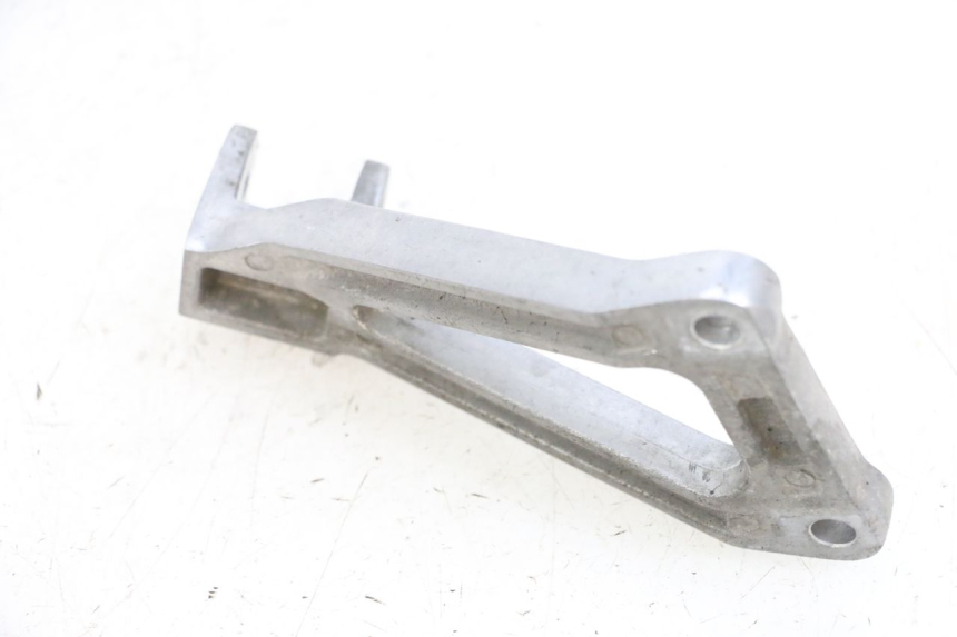 photo de FUSSRASTEN HALTEPLATTEN HINTEN LINKS KAWASAKI ZR 7 750 (1999 - 2004) - Technische Nahaufnahme