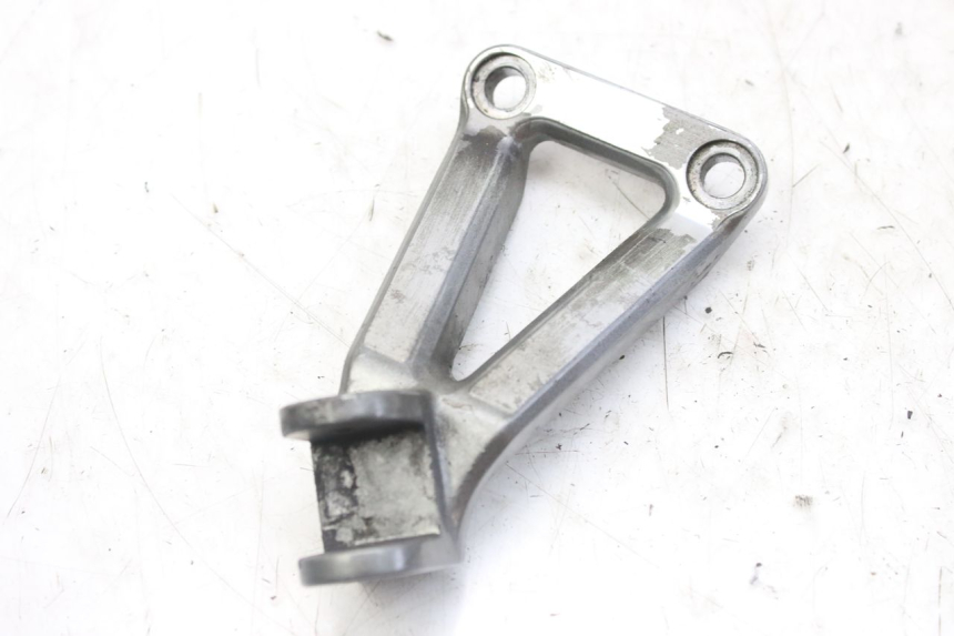 photo de LINKS HINTERER FUßRASTENHALTER KAWASAKI ZX-6R ZX6R 600 (1995 - 1997) - Hauptansicht