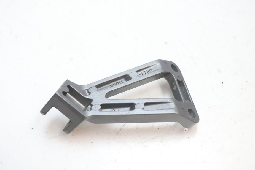 photo de LINKS HINTERER FUßRASTENHALTER KAWASAKI ZX-6R ZX6R 600 (1995 - 1997) - Technische Nahaufnahme