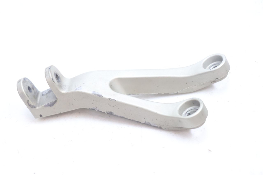 photo de FUSSRASTEN HALTEPLATTEN HINTEN LINKS KAWASAKI ZX-6R ZX6R 600 (2000 - 2002) - Zoom auf Gebrauchszustand