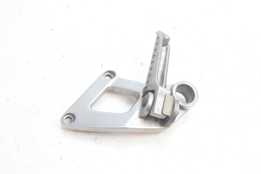 photo de FUSSRASTEN HALTEPLATTEN HINTEN LINKS KAWASAKI ZZR 600 (1995 - 2004) - Zoom auf Gebrauchszustand