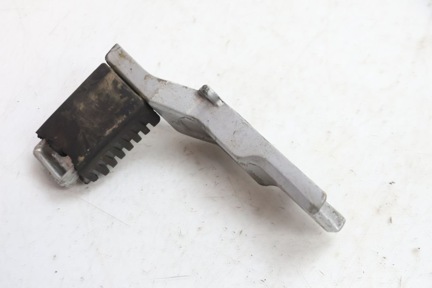 photo de FUSSRASTEN HALTEPLATTEN VORN RECHT PEUGEOT 103 SPX CLIP 50 (1989 - 1992) - Technische Nahaufnahme