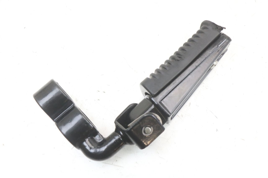 photo de FUSSRASTEN HALTEPLATTEN VORN RECHT ARCHIVE CAFE RACER 4T 50 (2019 - 2024) - Alternative Perspektive