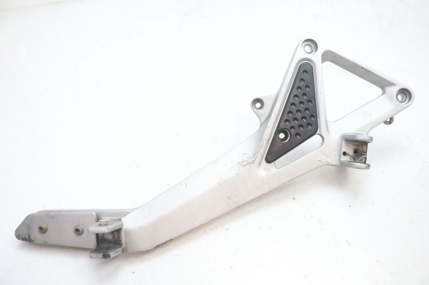 photo de FUSSRASTEN HALTEPLATTEN VORN RECHT HONDA CB F HORNET 600 (2005 - 2006) - Hauptansicht
