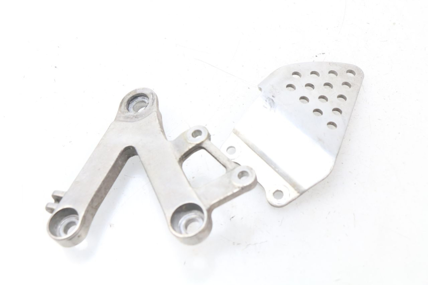 photo de FUSSRASTEN HALTEPLATTEN VORN RECHT HONDA CBR 919 RR FIREBLADE 900 (1998 - 1999) - Hauptansicht