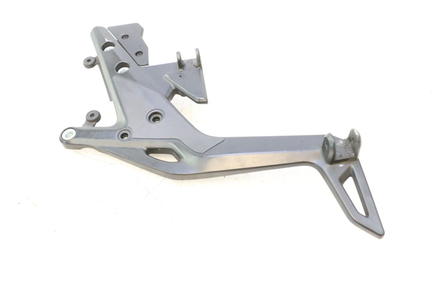 photo de FUSSRASTEN HALTEPLATTEN VORN RECHT KAWASAKI ER-6 ER6 F ABS 650 (2012 - 2016) - Detailansicht des Bauteils