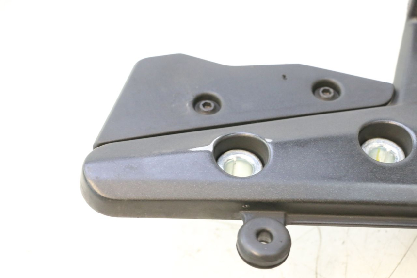 photo de FUSSRASTEN HALTEPLATTEN VORN RECHT KAWASAKI ER-6 ER6 F ABS 650 (2012 - 2016) - Technische Nahaufnahme