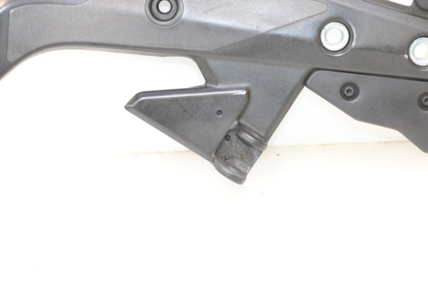 photo de FUSSRASTEN HALTEPLATTEN VORN RECHT KAWASAKI ER-6 ER6 F ABS 650 (2012 - 2016) - Kennzeichnungen und Originalreferenzen