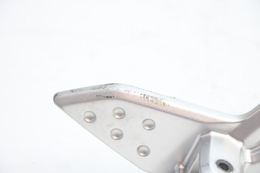 photo de FUSSRASTEN HALTEPLATTEN VORN RECHT KAWASAKI ER-6 ER6 N 650 (2005 - 2009) - Alternative Perspektive