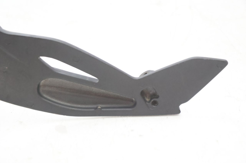 photo de FUSSRASTEN HALTEPLATTEN VORN RECHT KAWASAKI ER-6 ER6 N 650 (2005 - 2009) - Kennzeichnungen und Originalreferenzen