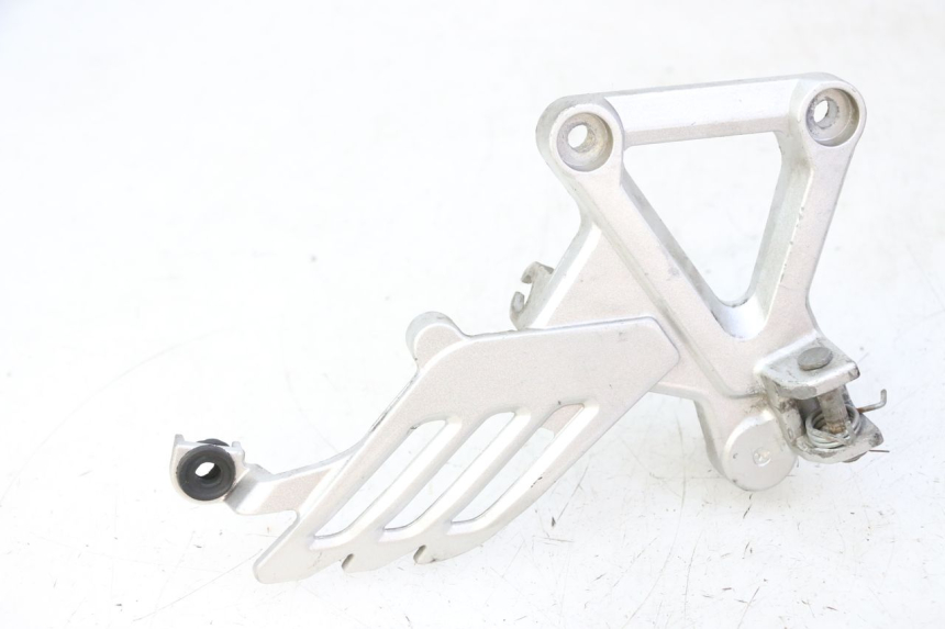 photo de FUSSRASTEN HALTEPLATTEN VORN RECHT STAHO FH 50 (2018 - 2019) - Hauptansicht