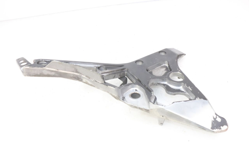 photo de RECHTE VORDERE FUßRASTENHALTERUNG YAMAHA FJ 3CX 1200 (1986 - 1996) - Detailansicht des Bauteils