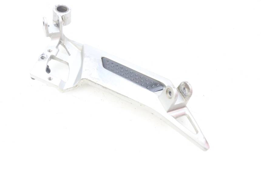 photo de RECHTE VORDERE FUßRASTENHALTERUNG YAMAHA FJR ABS 1300 (2006 - 2012) - Technische Nahaufnahme