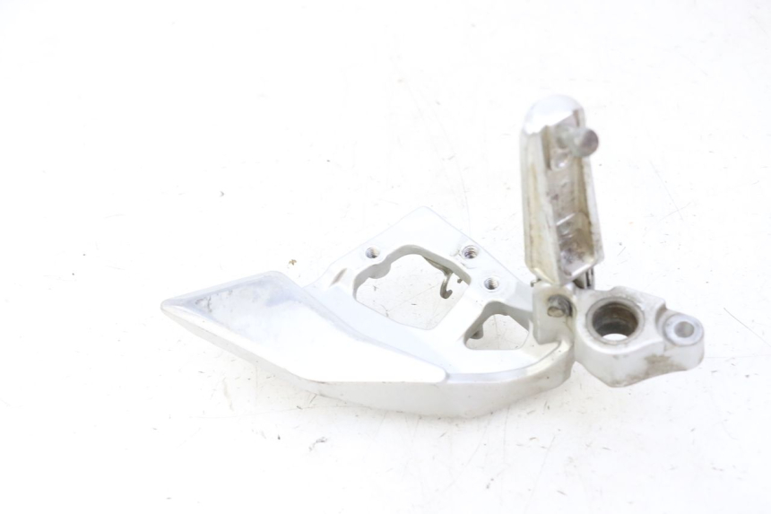 photo de RECHTE VORDERE FUßRASTENHALTERUNG YAMAHA FJR ABS 1300 (2016 - 2020) - Alternative Perspektive