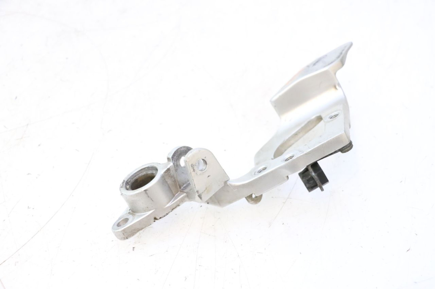 photo de FUSSRASTEN HALTEPLATTEN VORN RECHT YAMAHA FJR 1300 (2001 - 2005) - Oberflächenzustand und Material