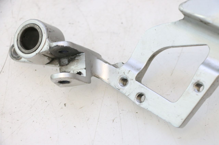 photo de FUSSRASTEN HALTEPLATTEN VORN RECHT YAMAHA FJR 1300 (2001 - 2005) - Detailansicht des Bauteils