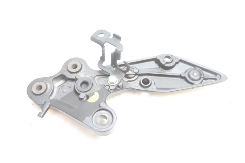 photo de FUSSRASTEN HALTEPLATTEN VORN RECHT YAMAHA FZ8 800 (2010 - 2016) - Gesamtansicht des Produkts