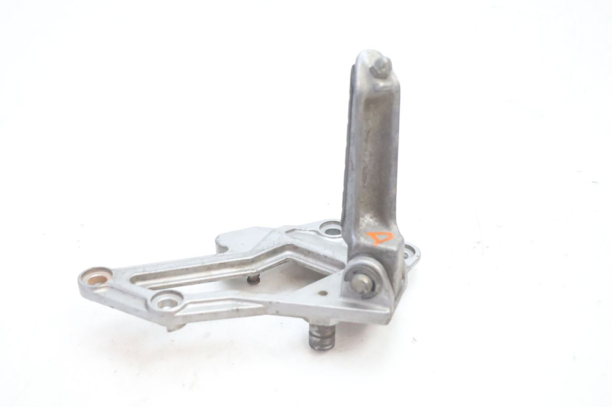 photo de FUSSRASTEN HALTEPLATTEN VORN RECHT KAWASAKI GPX F ZX750F 750 (1986 - 1990) - Zoom auf Gebrauchszustand