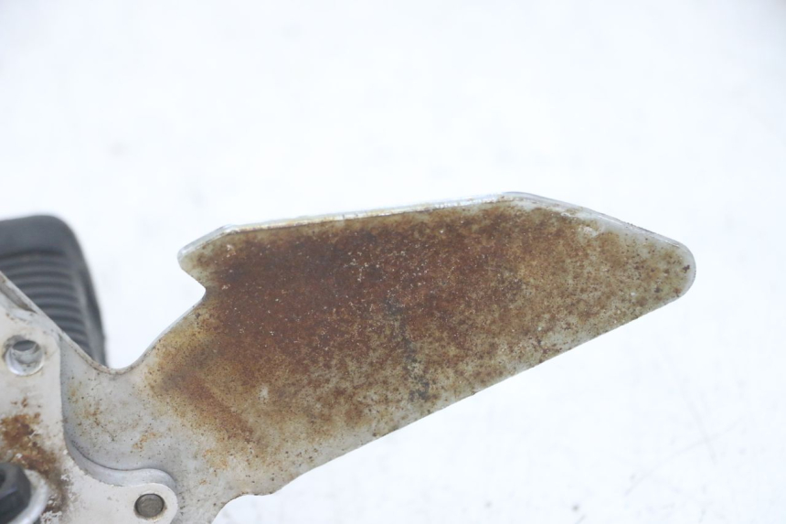 photo de FUSSRASTEN HALTEPLATTEN VORN RECHT SUZUKI GS GSE 500 (2001 - 2003) - Gesamtansicht des Produkts