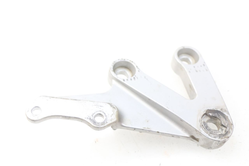 photo de FUSSRASTEN HALTEPLATTEN VORN RECHT SUZUKI GSX-R GSXR 600 (2001 - 2003) - Hauptansicht