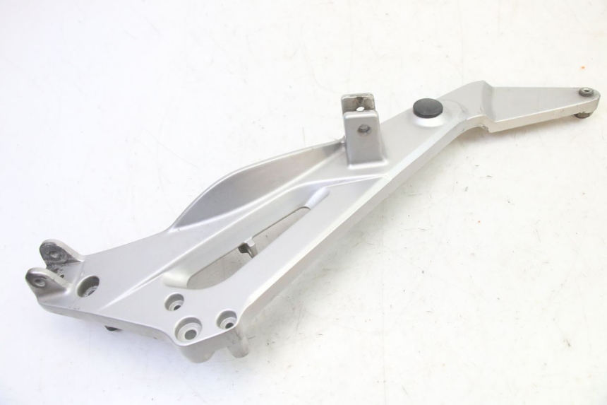 photo de FUSSRASTEN HALTEPLATTEN VORN RECHT HONDA NTV DEAUVILLE 650 (2001 - 2006) - Alternative Perspektive