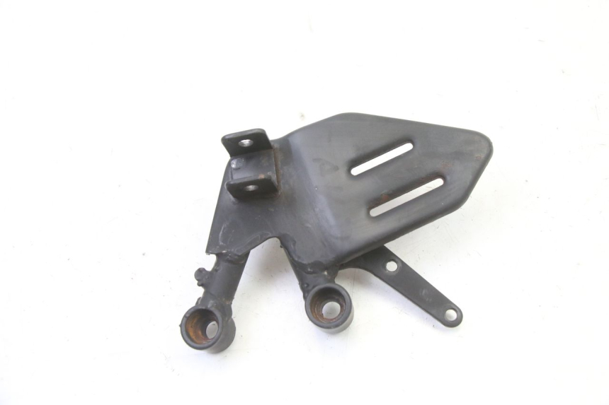 photo de FUSSRASTEN HALTEPLATTEN VORN RECHT MAG POWER R-STREET 50 (2016 - 2025) - Detailansicht des Bauteils