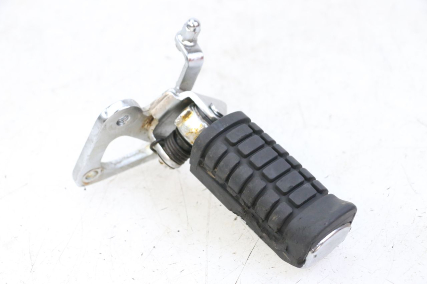 photo de FUSSRASTEN HALTEPLATTEN VORN RECHT REGAL RAPTOR RAXTER 2 125 (2007 - 2015) - Hauptansicht