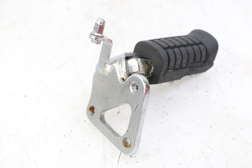 photo de FUSSRASTEN HALTEPLATTEN VORN RECHT REGAL RAPTOR RAXTER 2 125 (2007 - 2015) - Gesamtansicht des Produkts