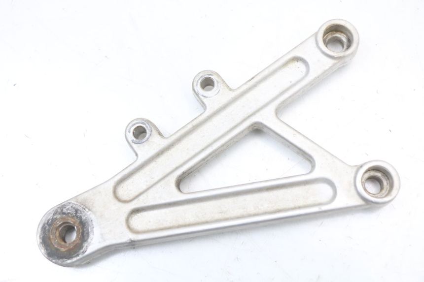 photo de FUSSRASTEN HALTEPLATTEN VORN RECHT APRILIA RS 50 (2006 - 2010) - Hauptansicht