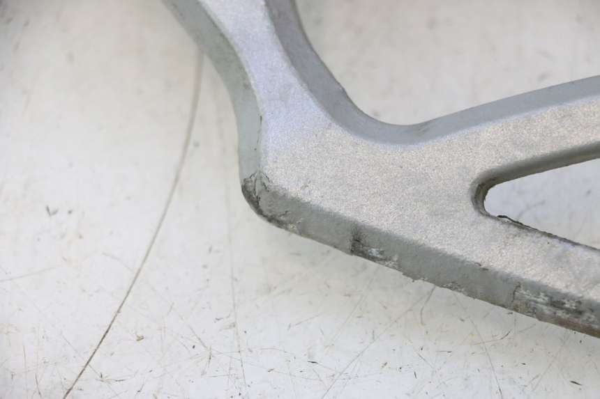 photo de FUSSRASTEN HALTEPLATTEN VORN RECHT CAN-AM SPYDER RS 1000 (2008 - 2012) - Alternative Perspektive