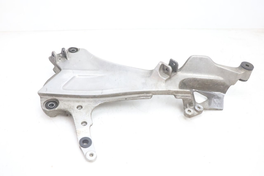 photo de FUSSRASTEN HALTEPLATTEN VORN RECHT HONDA ST PAN EUROPEAN 1100 (1990 - 2002) - Alternative Perspektive