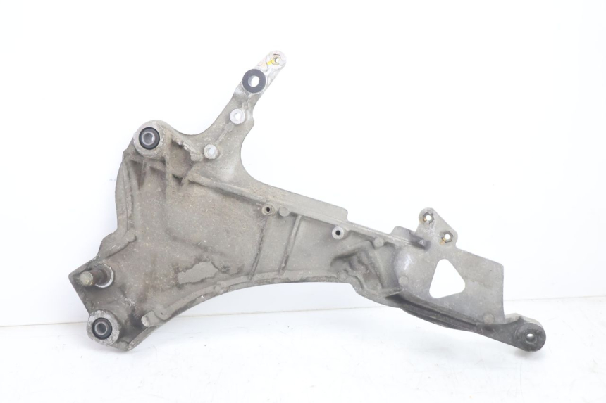 photo de FUSSRASTEN HALTEPLATTEN VORN RECHT HONDA ST PAN EUROPEAN 1100 (1990 - 2002) - Technische Nahaufnahme