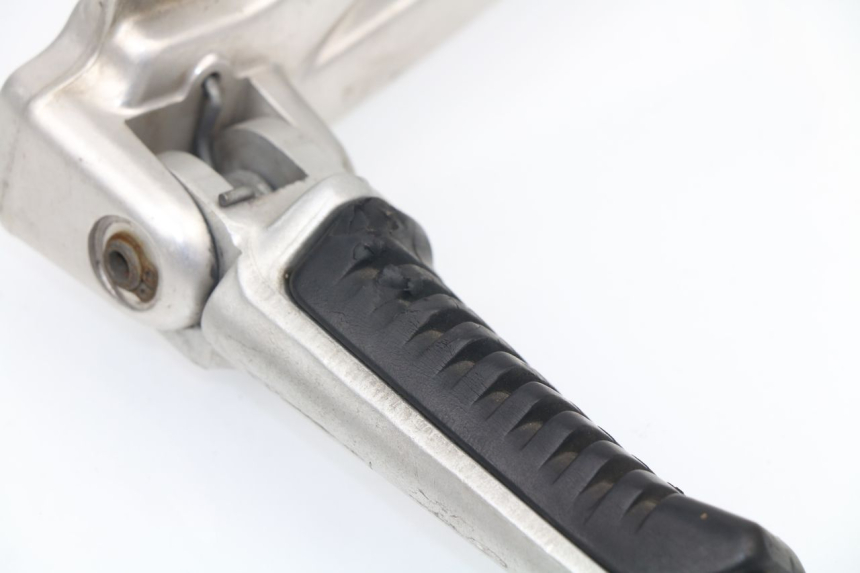 photo de FUSSRASTEN HALTEPLATTEN VORN RECHT DUCATI ST2 944 (1997 - 2003) - Detailansicht des Bauteils