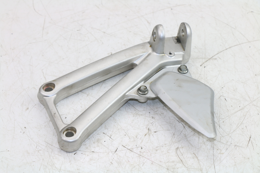photo de FUSSRASTEN HALTEPLATTEN VORN RECHT DUCATI ST3 992 (2006 - 2008) - Alternative Perspektive