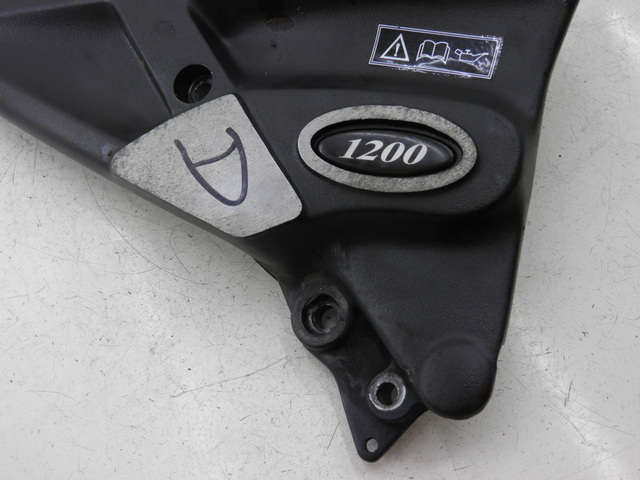 photo de FUSSRASTEN HALTEPLATTEN VORN RECHT TRIUMPH TROPHY 1200 (1996 - 2003) - Gesamtansicht des Produkts