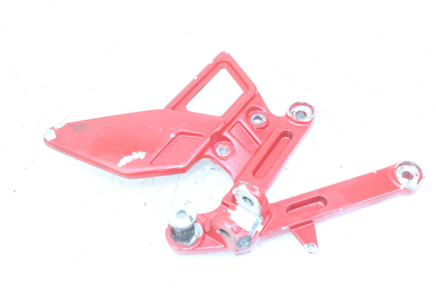 photo de FUSSRASTEN HALTEPLATTEN VORN RECHT YAMAHA TZR 50 (2008 - 2016) - Hauptansicht