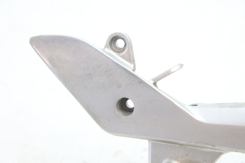 photo de FUSSRASTEN HALTEPLATTEN VORN RECHT HONDA VFR FI RC46 800 (1998 - 2001) - Detailansicht des Bauteils