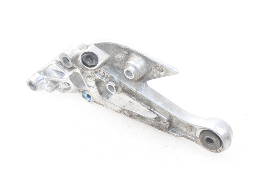 photo de FUSSRASTEN HALTEPLATTEN VORN RECHT YAMAHA XJ600 XJ DIVERSION 600 (1992 - 1997) - Alternative Perspektive