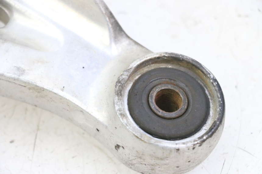 photo de FUSSRASTEN HALTEPLATTEN VORN RECHT YAMAHA XJN DIVERSION 600 (2000 - 2003) - Oberflächenzustand und Material